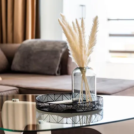 Sunflower Ocean View Apartment